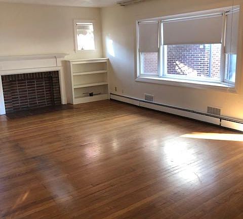 4th image of 120-126 Norwood Ave