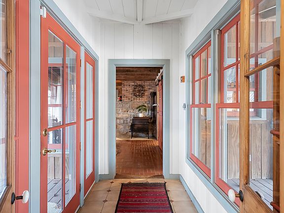 14th image of 5215 Backbone Ridge Rd