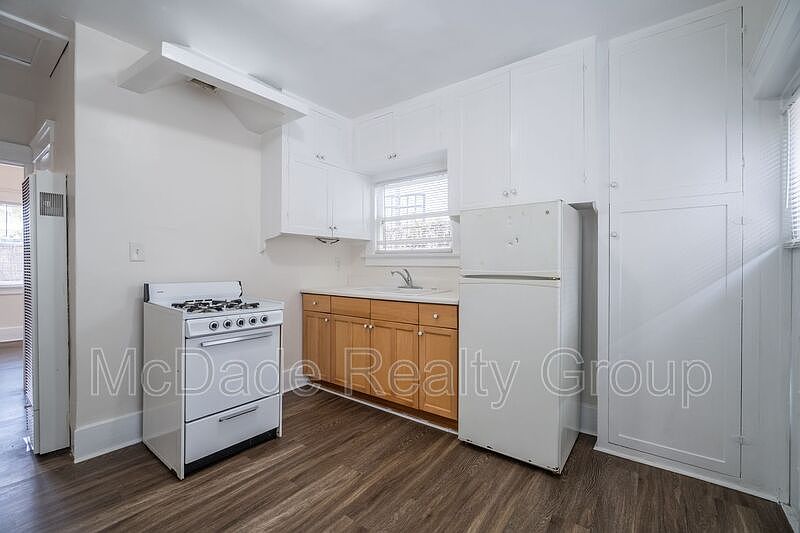 1st image of 4047-49 Brant St #4047
