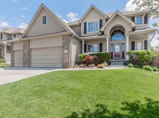 2207 N 176th St, Omaha, NE 68116