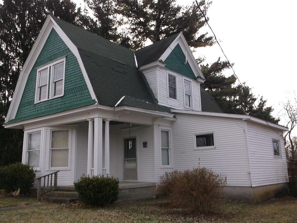 1st image of 413 E South St