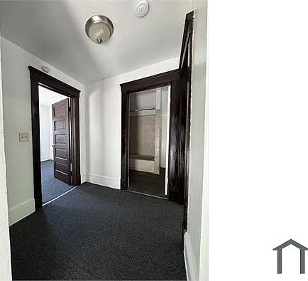 4321 Howlett Ave — Photo 12