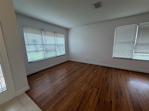 3rd image of 2445 CYPRESS TRACE CIRCLE