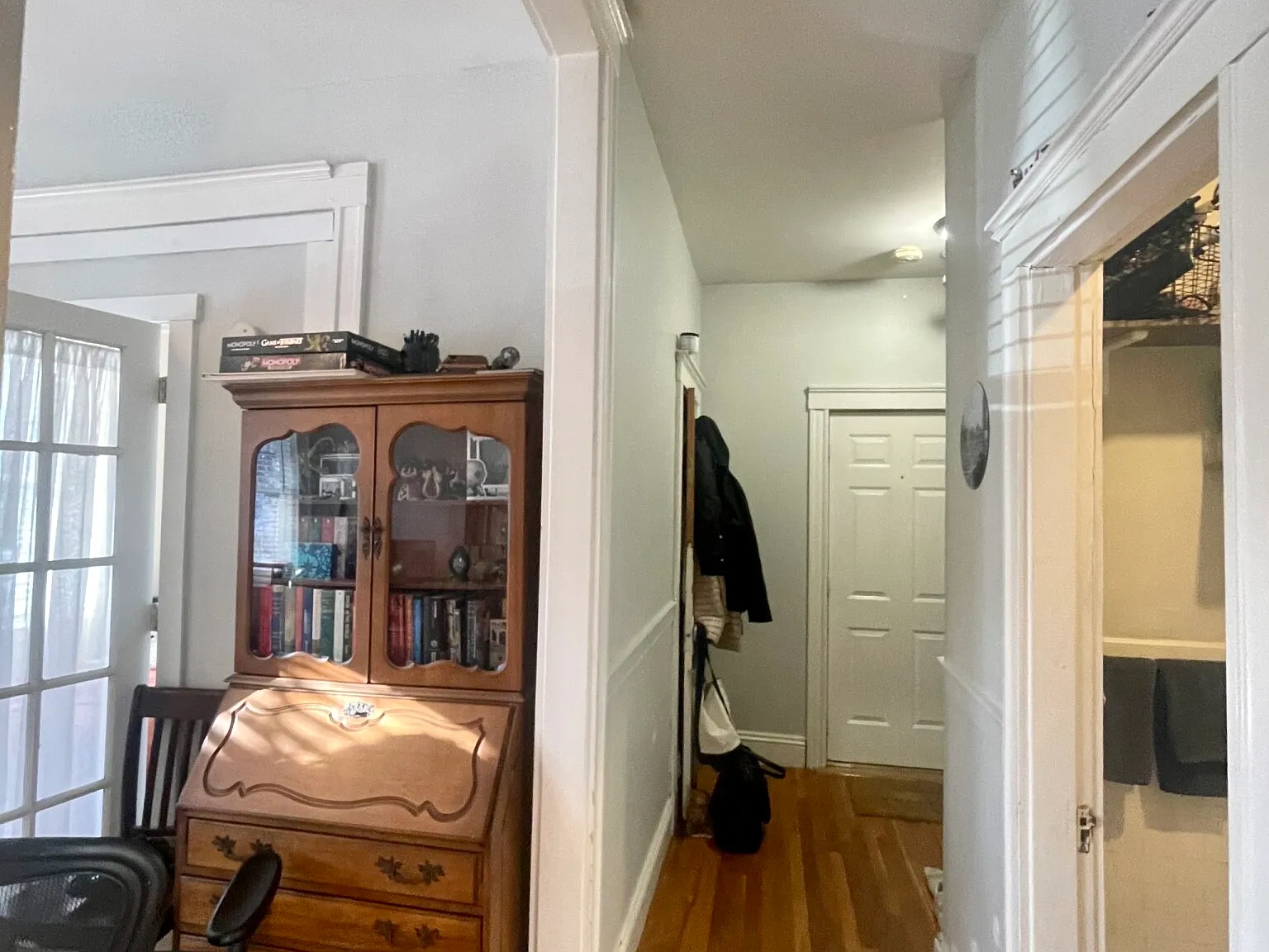 1 bed, 1.0 bath, 450 sqft, $1,950 — Photo 2