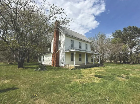 10037 Main St, Berlin, MD 21811