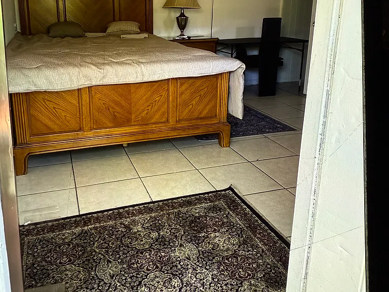 131 SE 5th St #8A — Photo 2