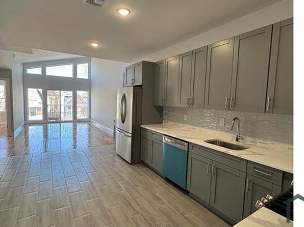 832 S 19th St Floor 3-R