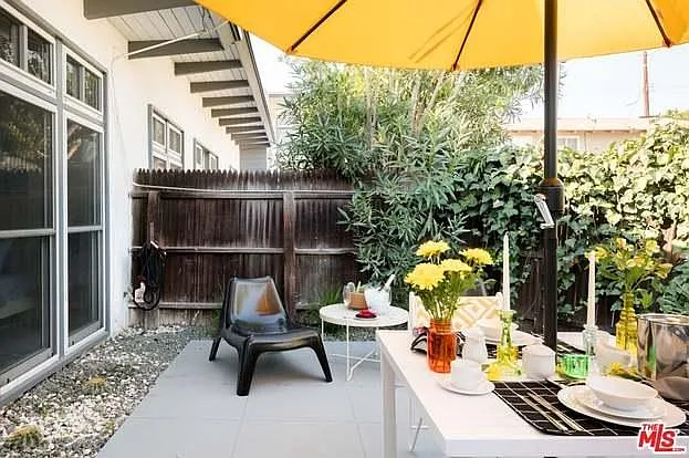 8807 Reading Ave — Photo 10