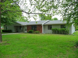 507 N Vermont St, Iola, KS 66749