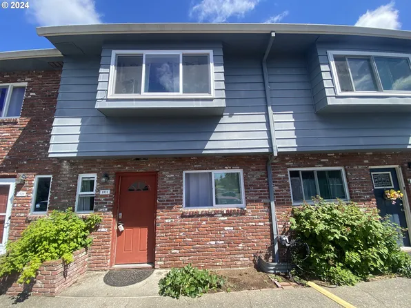 1931 NE 19th St, Gresham, OR 97030