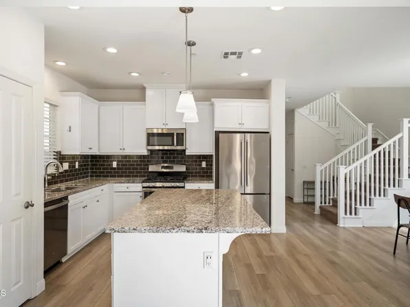 544 Nile River Dr, Oxnard, CA 93036