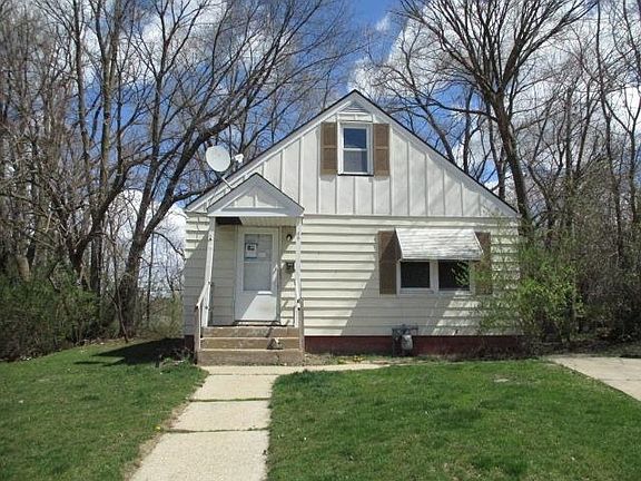 2nd image of 1009 Sunset Ct