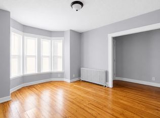 28 Borden St #1, New Bedford, MA 02740