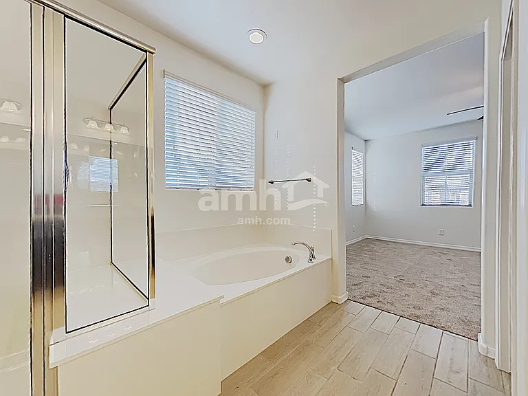 2264 S Osborn Ln — Photo 6