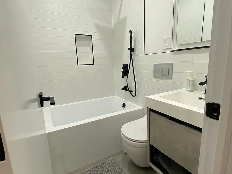 899 Pacific St #4 — Photo 14