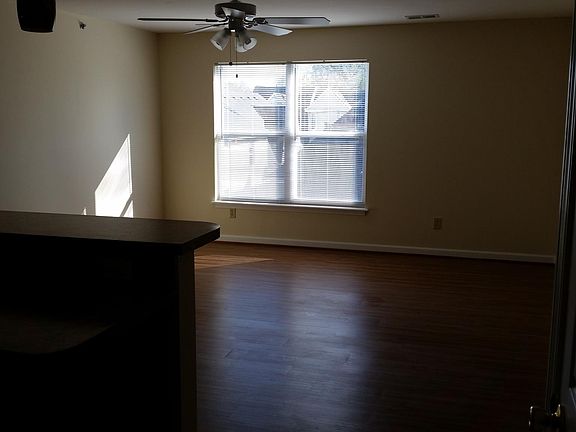 4th image of 250 Lexington Ave