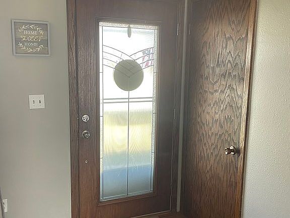 3rd image of 507 11th St N
