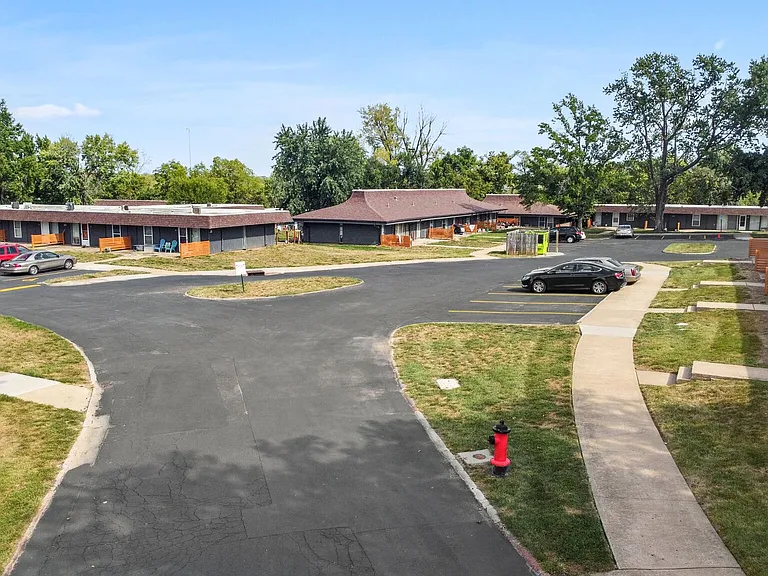 10561 Cypress Ave — Photo 30