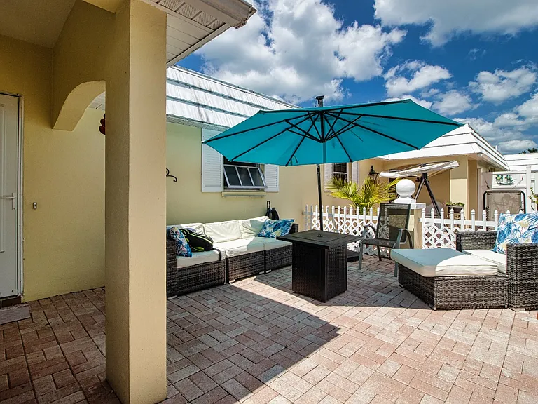 5920 Driftwood Ave — Photo 28