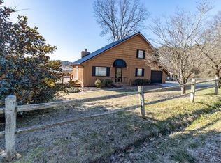 7 Broadway St, Rossville, GA 30741