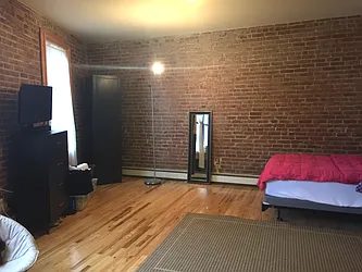 Rented by Triplemint