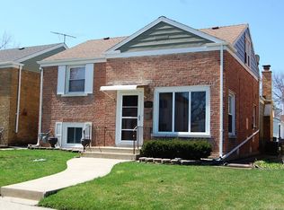 2652 N Clarke St, River Grove, IL 60171