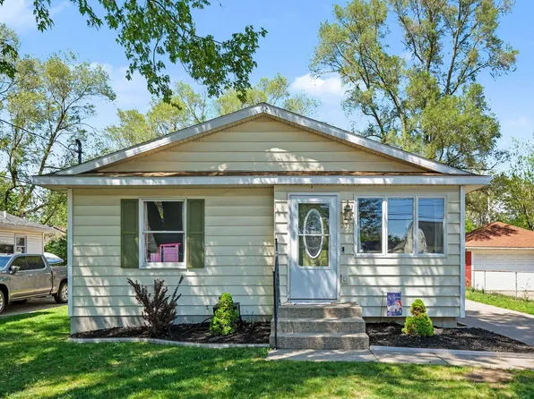 237 Nora St SE, Kentwood, MI 49548
