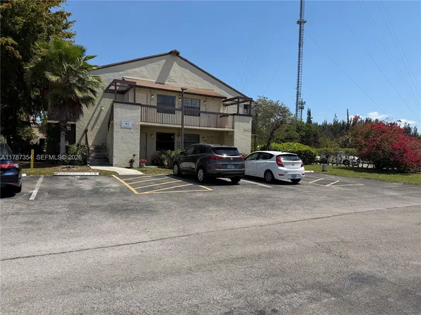455 NW 210th St APT 204, Miami Gardens, FL 33169