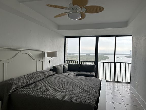 4th image of 26171 Hickory Blvd APT 10B