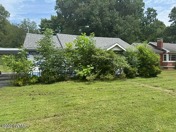 3rd image of 2082 Taylor St