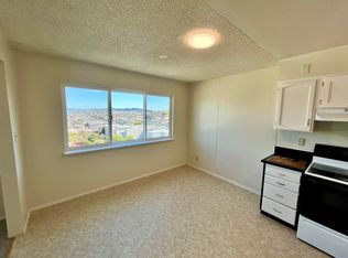 132 Sickles Ave APT 303, San Francisco, CA 94112