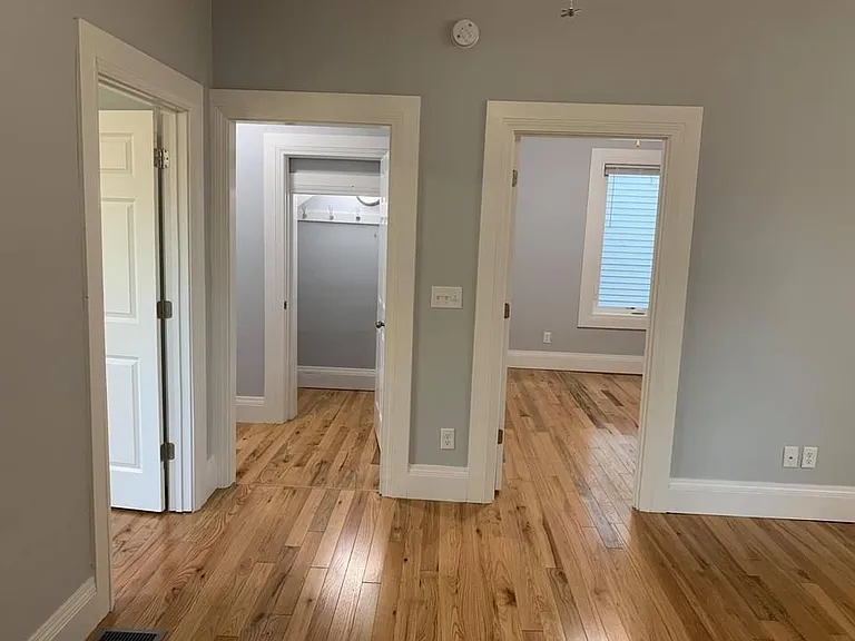 952 26th Ave NE #1 — Photo 11