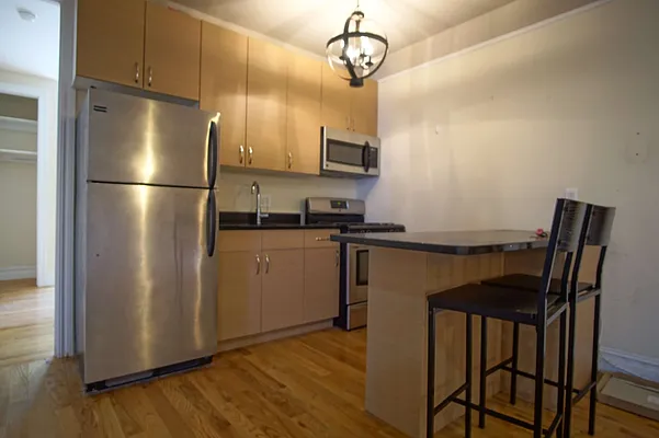 Rented by Lofts and Flats LLC | media 3