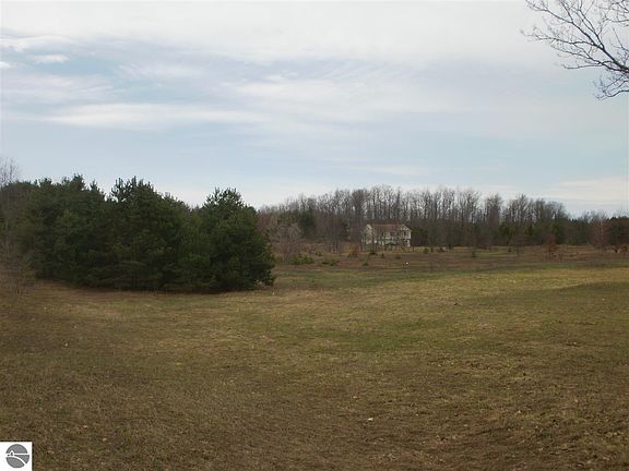 4th image of 0 45th Rd