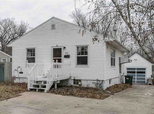 502 3rd Ave, Iowa City, IA 52245