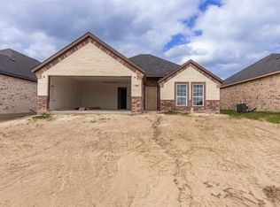 126 Lampassas Dr, Greenville, TX 75402