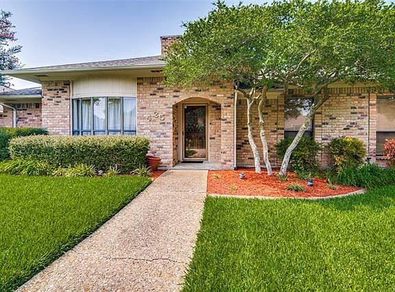 3rd image of 435 Dinalynn Dr