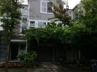 6707 34th Pl S, Seattle, WA 98118