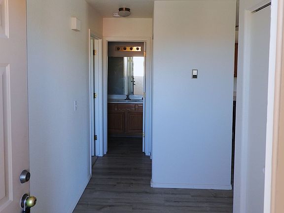 3rd image of 2482 Fox Ave APT 2