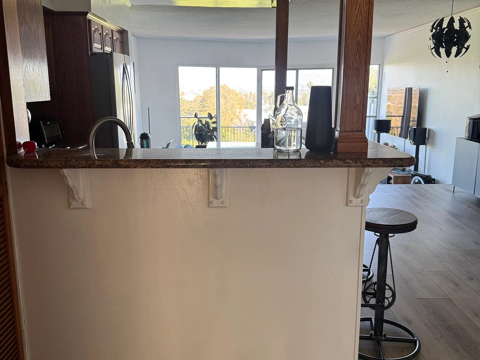3 bed, 2.5 bath, 1500 sqft, $3,500 — Photo 3