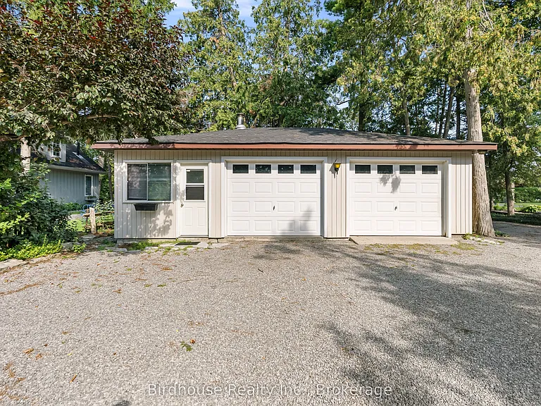 99 Riverside Dr — Photo 7