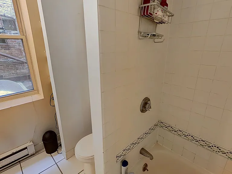 100 Prince St #21 — Photo 10