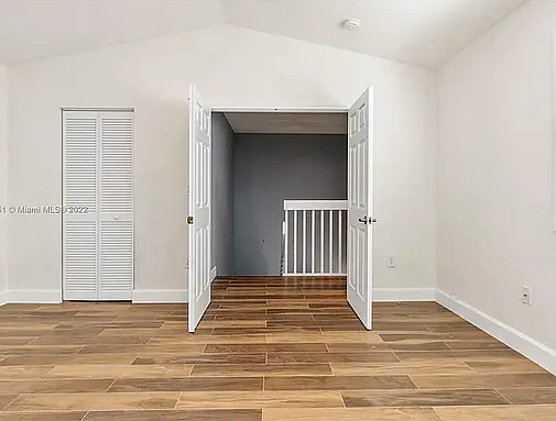 935 Corkwood St — Photo 32