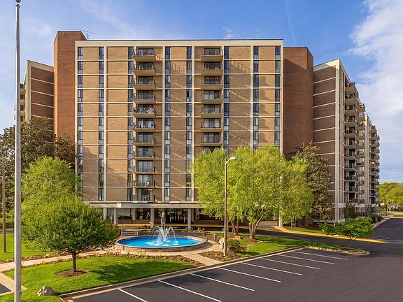 2nd image of 6800 Fleetwood Rd APT 901