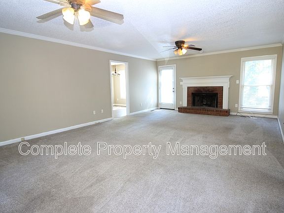 2nd image of 120 Southern Hills Cir
