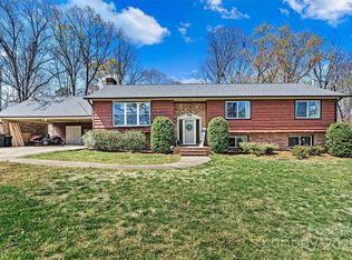 1776 Laurel Hill Dr, Lincolnton, NC 28092