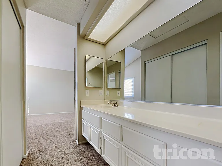15473 Casa Grande St — Photo 7
