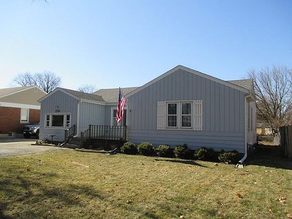2nd image of 230 Mohawk Dr