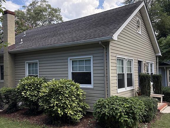 3rd image of 621 Jumpers Hole Rd