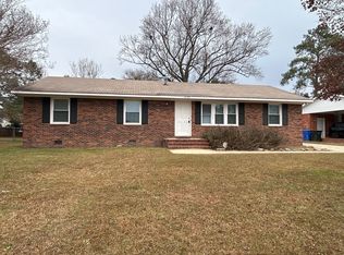 2129 Quailridge Dr, Fayetteville, NC 28304